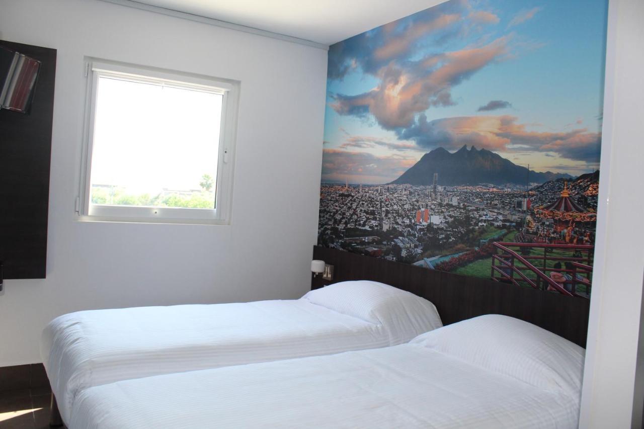 Hi! Fundidora-cintermex 2* Monterrey